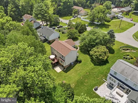 View/Area - 15005 Timberlake Dr, Silver Spring, MD 20905 photo 3 of 10