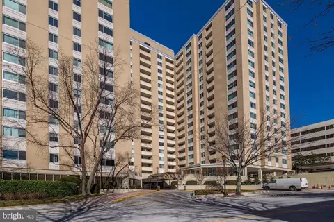 4601 Park Ave #815Q, Chevy Chase, MD 20815