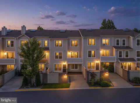 8807 Rosemark Ct, Montgomery Village, MD 20886