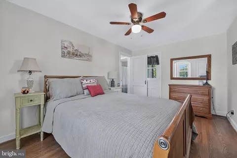 Bedroom - 212 Normandy Dr, Silver Spring, MD 20901 photo 3 of 10