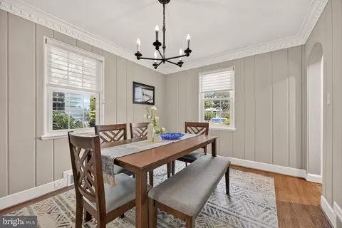 Dining - 212 Normandy Dr, Silver Spring, MD 20901 photo 2 of 3