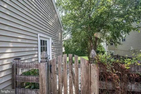 Exterior - 17929 Bliss Dr, Poolesville, MD 20837 photo 12 of 18