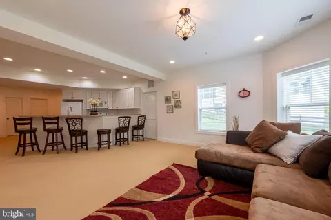 Living - 17929 Bliss Dr, Poolesville, MD 20837 photo 7 of 7