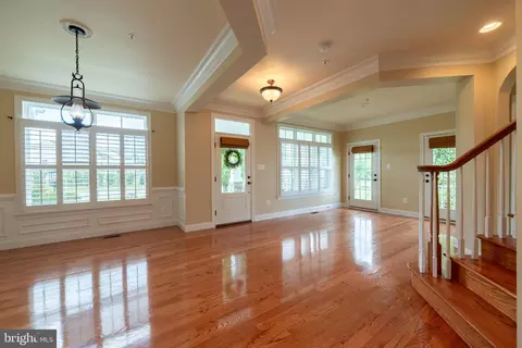 Living - 17929 Bliss Dr, Poolesville, MD 20837 photo 1 of 7