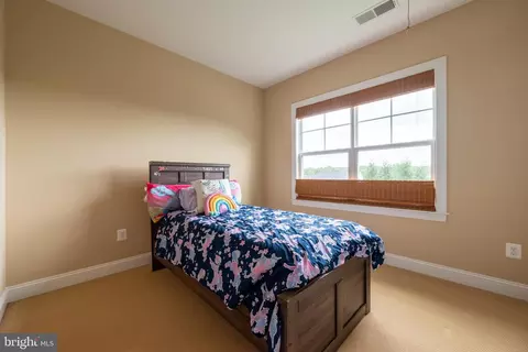 Bedroom - 17929 Bliss Dr, Poolesville, MD 20837 photo 7 of 9