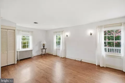 Bedroom - 1907 Rookwood Rd, Silver Spring, MD 20910 photo 1 of 7