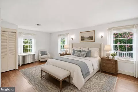 Bedroom - 1907 Rookwood Rd, Silver Spring, MD 20910 photo 2 of 7