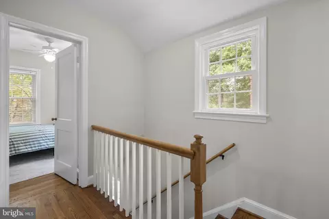 Entry Way - 1111 Meurilee Ln, Silver Spring, MD 20901 photo 2 of 2