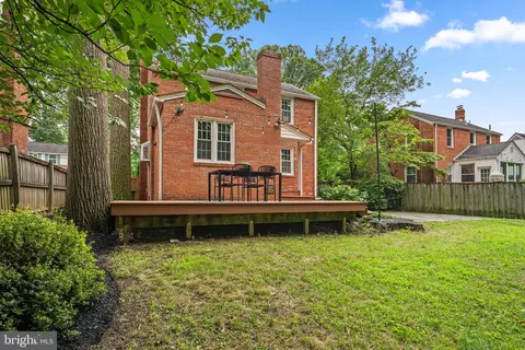 Exterior - 1111 Meurilee Ln, Silver Spring, MD 20901 photo 7 of 8