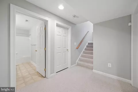 Entry Way - 3830 Glen Eagles Dr, Silver Spring, MD 20906 photo 12 of 13