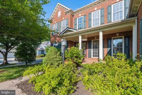 Exterior - 3830 Glen Eagles Dr, Silver Spring, MD 20906 photo 13 of 16