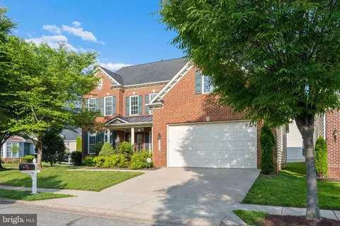 Exterior - 3830 Glen Eagles Dr, Silver Spring, MD 20906 photo 15 of 16