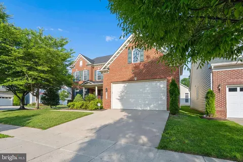 Exterior - 3830 Glen Eagles Dr, Silver Spring, MD 20906 photo 14 of 16