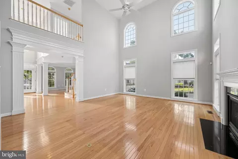 Living - 3830 Glen Eagles Dr, Silver Spring, MD 20906 photo 12 of 13