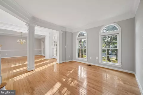 Living - 3830 Glen Eagles Dr, Silver Spring, MD 20906 photo 3 of 13