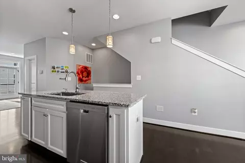 Entry Way - 12613 Macaulay St, Silver Spring, MD 20906 photo 6 of 12