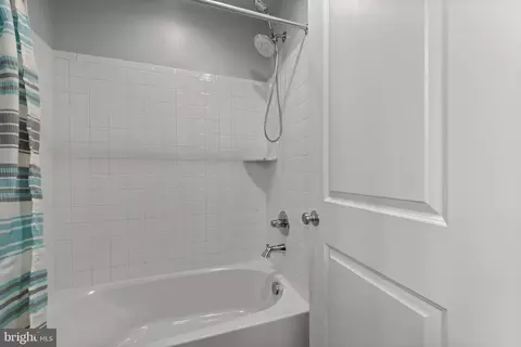 Bath - 12613 Macaulay St, Silver Spring, MD 20906 photo 2 of 3