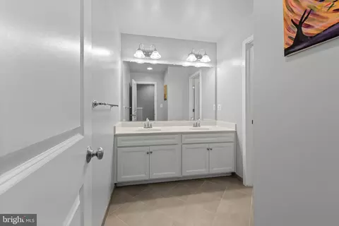 Bath - 12613 Macaulay St, Silver Spring, MD 20906 photo 1 of 3