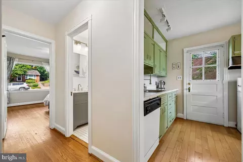 Entry Way - 10404 Amherst Ave, Silver Spring, MD 20902 photo 1 of 5