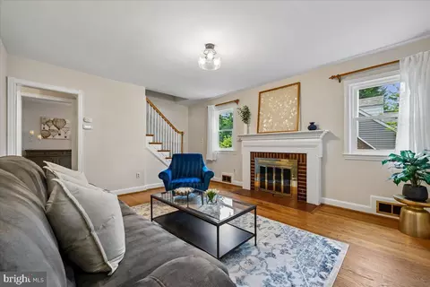 Living - 10404 Amherst Ave, Silver Spring, MD 20902 photo 1 of 2