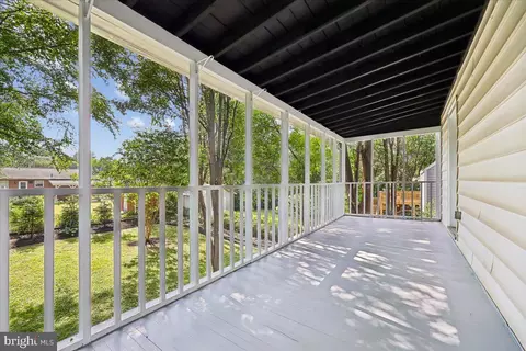 Exterior - 10404 Amherst Ave, Silver Spring, MD 20902 photo 6 of 12