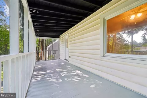 Exterior - 10404 Amherst Ave, Silver Spring, MD 20902 photo 5 of 12