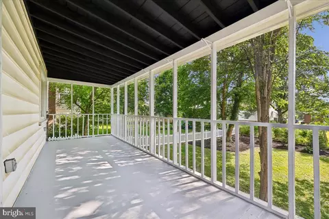 Exterior - 10404 Amherst Ave, Silver Spring, MD 20902 photo 4 of 12