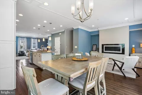 Dining - 3710 Doc Berlin Dr, Silver Spring, MD 20906 photo 3 of 3