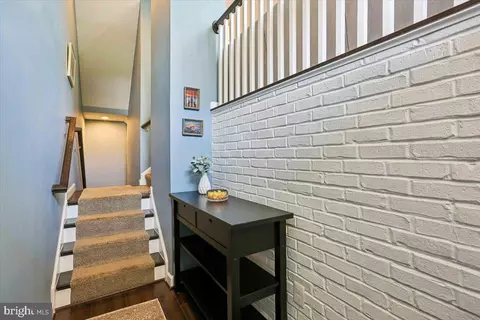Entry Way - 3710 Doc Berlin Dr, Silver Spring, MD 20906 photo 7 of 7