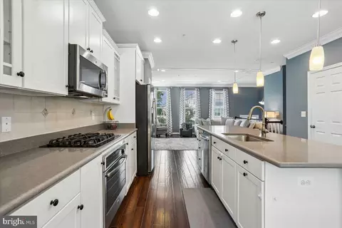 Kitchen - 3710 Doc Berlin Dr, Silver Spring, MD 20906 photo 3 of 4