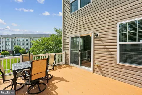 Exterior - 3710 Doc Berlin Dr, Silver Spring, MD 20906 photo 4 of 9
