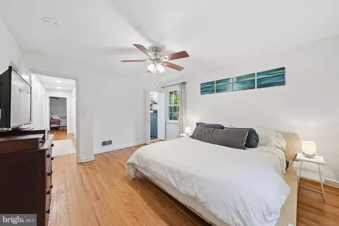 Bedroom - 9509 Caroline Ave, Silver Spring, MD 20901 photo 3 of 5