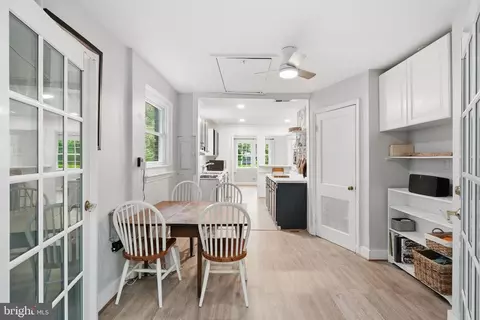 Entry Way - 9509 Caroline Ave, Silver Spring, MD 20901 photo 3 of 3