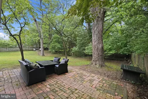 Exterior - 9509 Caroline Ave, Silver Spring, MD 20901 photo 9 of 14