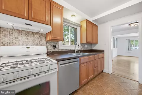 Kitchen - 2204 Prichard Rd, Silver Spring, MD 20902 photo 3 of 3