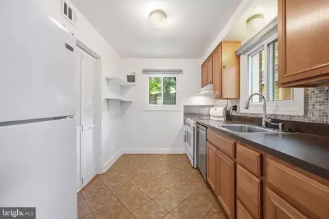 Kitchen - 2204 Prichard Rd, Silver Spring, MD 20902 photo 2 of 3