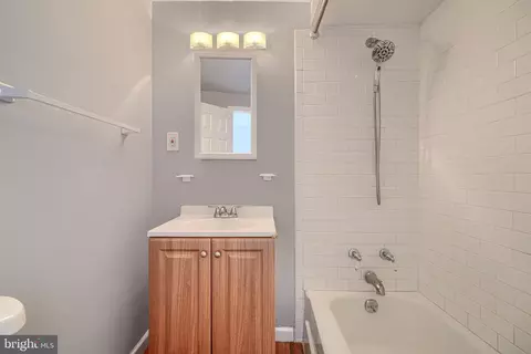 Bath - 1111 Hornell Dr, Silver Spring, MD 20905 photo 3 of 6
