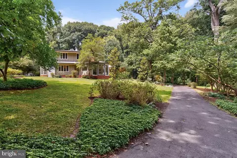 Exterior - 1118 Orchard Way, Silver Spring, MD 20904 photo 3 of 11