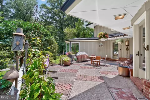 Exterior - 1118 Orchard Way, Silver Spring, MD 20904 photo 10 of 11