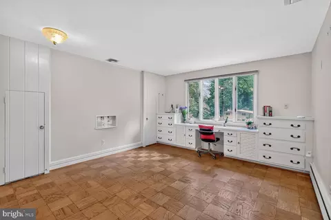 Bedroom - 1118 Orchard Way, Silver Spring, MD 20904 photo 3 of 7