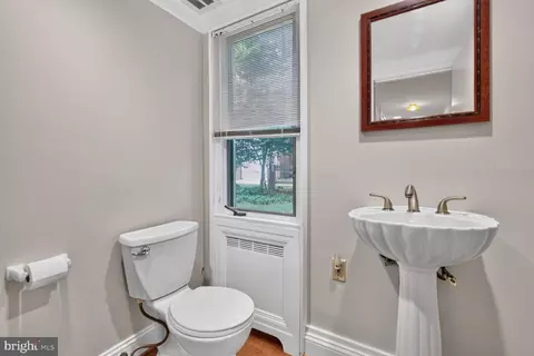 Bath - 1118 Orchard Way, Silver Spring, MD 20904 photo 5 of 9