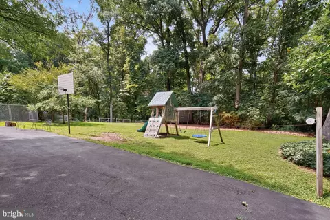 Exterior - 1118 Orchard Way, Silver Spring, MD 20904 photo 7 of 11