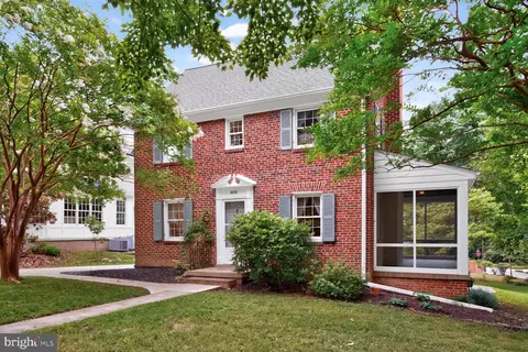 2030 Lanier Dr, Silver Spring, MD 20910