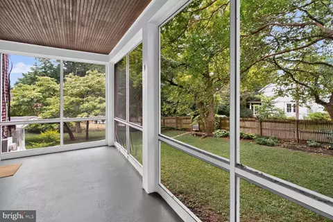 Exterior - 2030 Lanier Dr, Silver Spring, MD 20910 photo 2 of 3