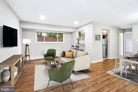 116 Lee Ave #104, Takoma Park, MD 20912