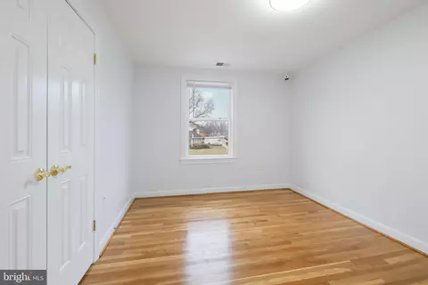 Bedroom - 711 Lamberton Dr, Silver Spring, MD 20902 photo 4 of 5