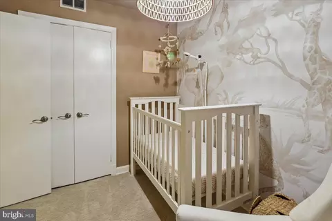 Bedroom - 10123 Capitol View Ave, Silver Spring, MD 20910 photo 5 of 6