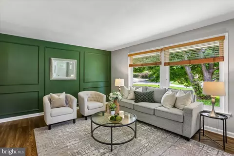 Living - 10123 Capitol View Ave, Silver Spring, MD 20910 photo 2 of 3