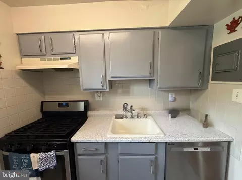 Kitchen - 11601 Elkin St #58, Wheaton, MD 20902 photo 1 of 2