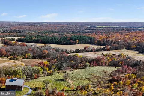 View/Area - 21100 W Offutt Rd, Poolesville, MD 20837 photo 3 of 6